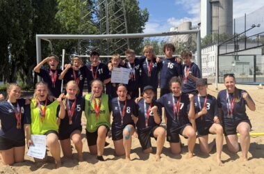 1x Gold, 2x Silber, 3x Bronze und 1x Platz 5 bei den Beachhandballturnieren 2026